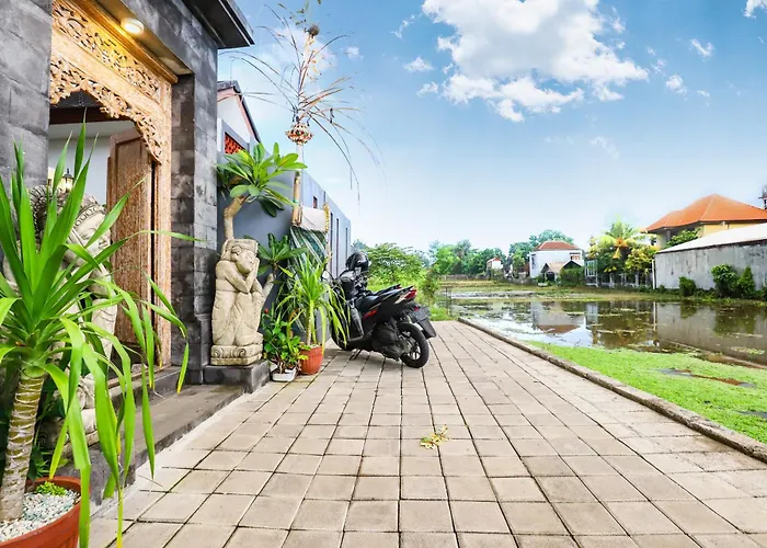 White Blue House 5 - Pvt Room, Shared Pool&kitchen 3*